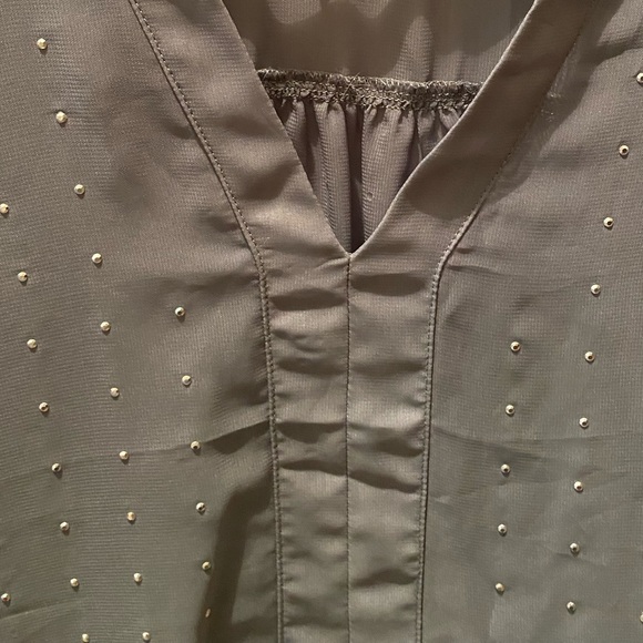 3/4 Sleeve Popover Blouse - Picture 4 of 4